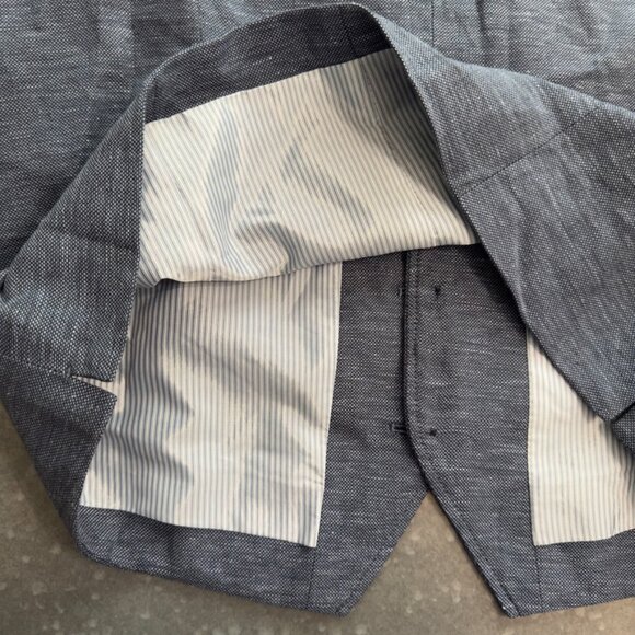 Joseph Abboud Men’s Vest - Picture 5 of 7